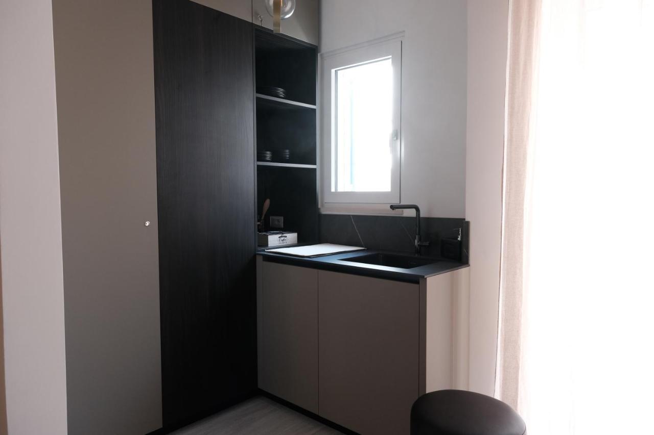 Altamarea Rooms โปลีญาโนอามาเร ภายนอก รูปภาพ